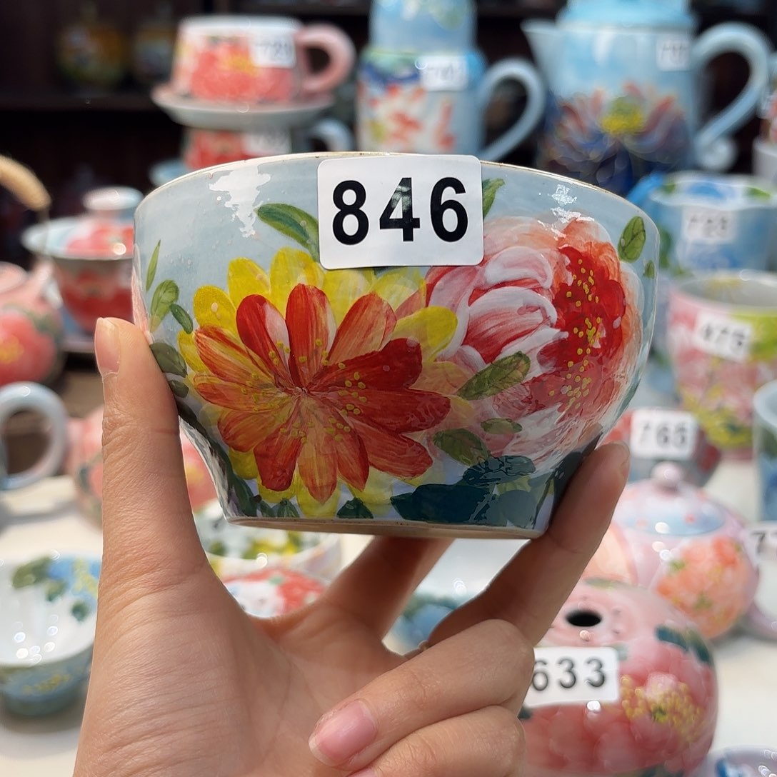 瓷片兔兔好漂亮a de o o o w w w