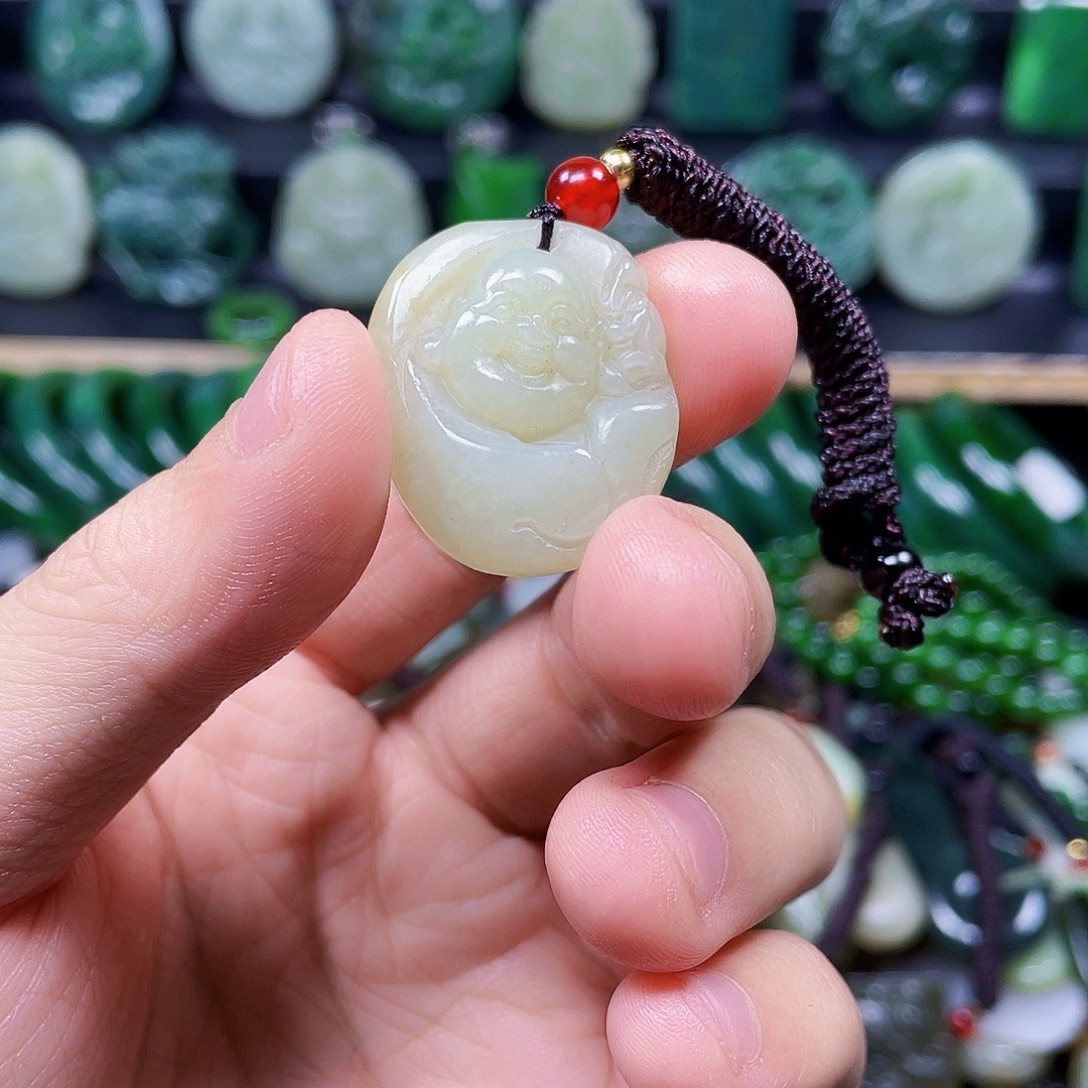 和田玉未镶嵌珠宝奇石