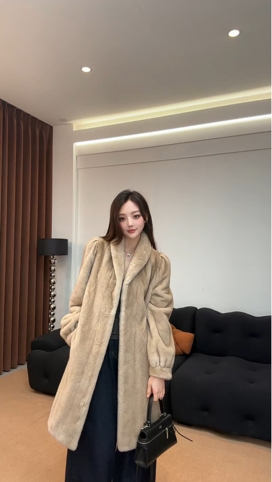 195【袁袁】2025天鹅绒级水貂中长款整貂貂皮大衣女短款洋气冬季