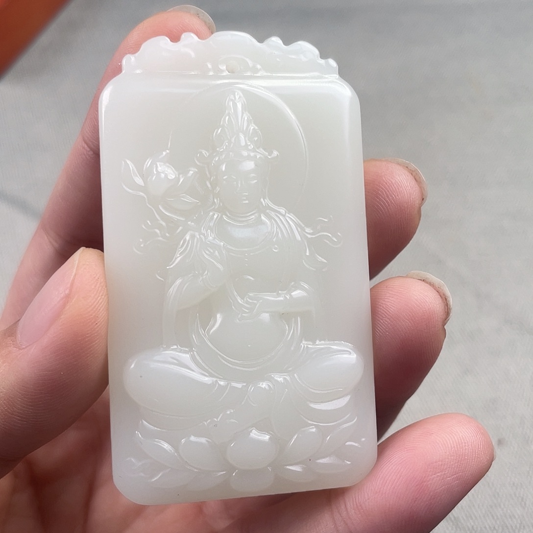 和田玉未镶嵌挂件