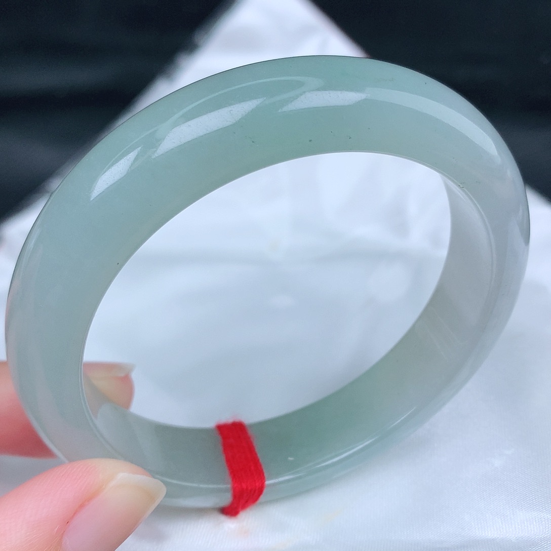 未镶嵌手镯翡翠天然