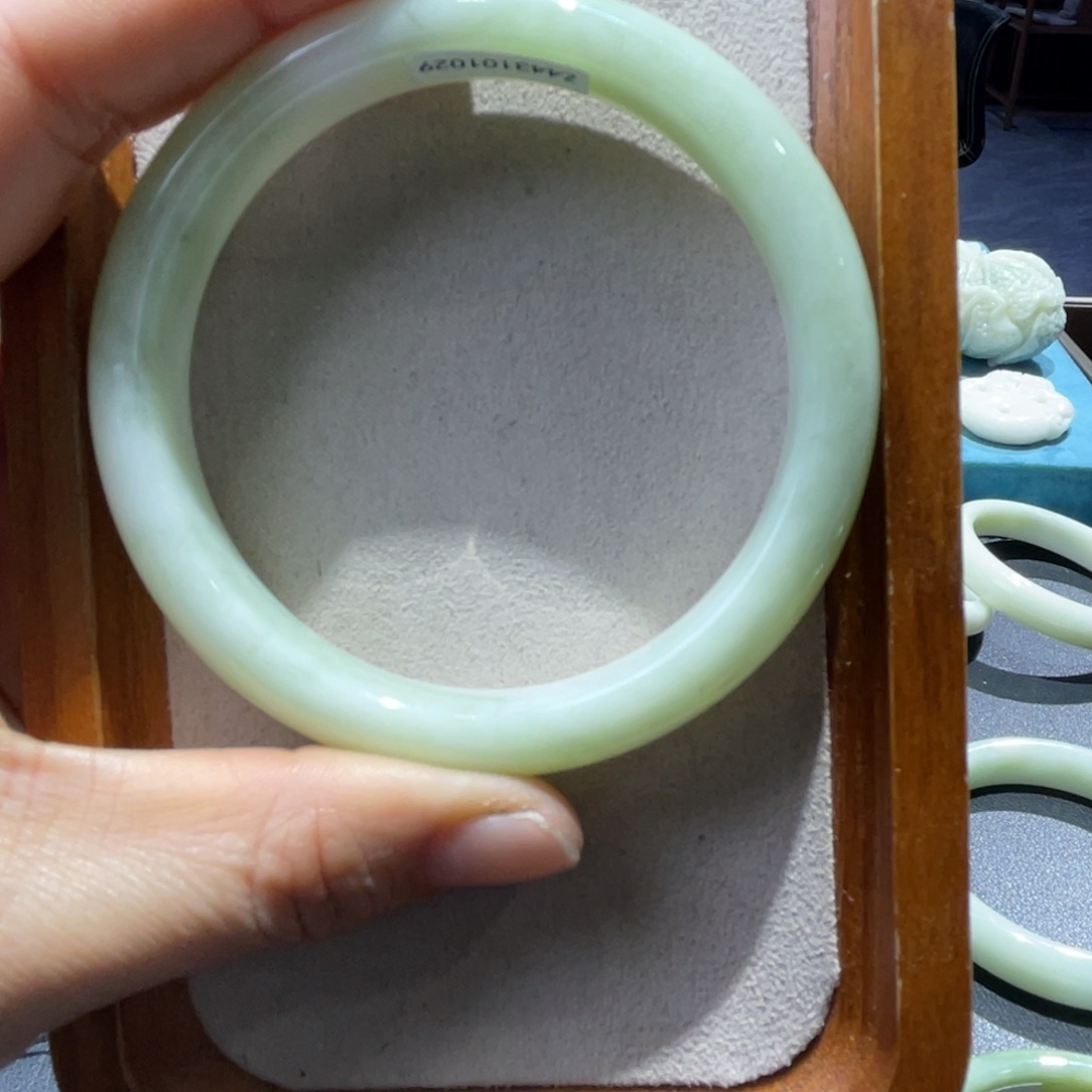 蓝田玉（蛇纹石化大理石玉）手镯未镶嵌@**@