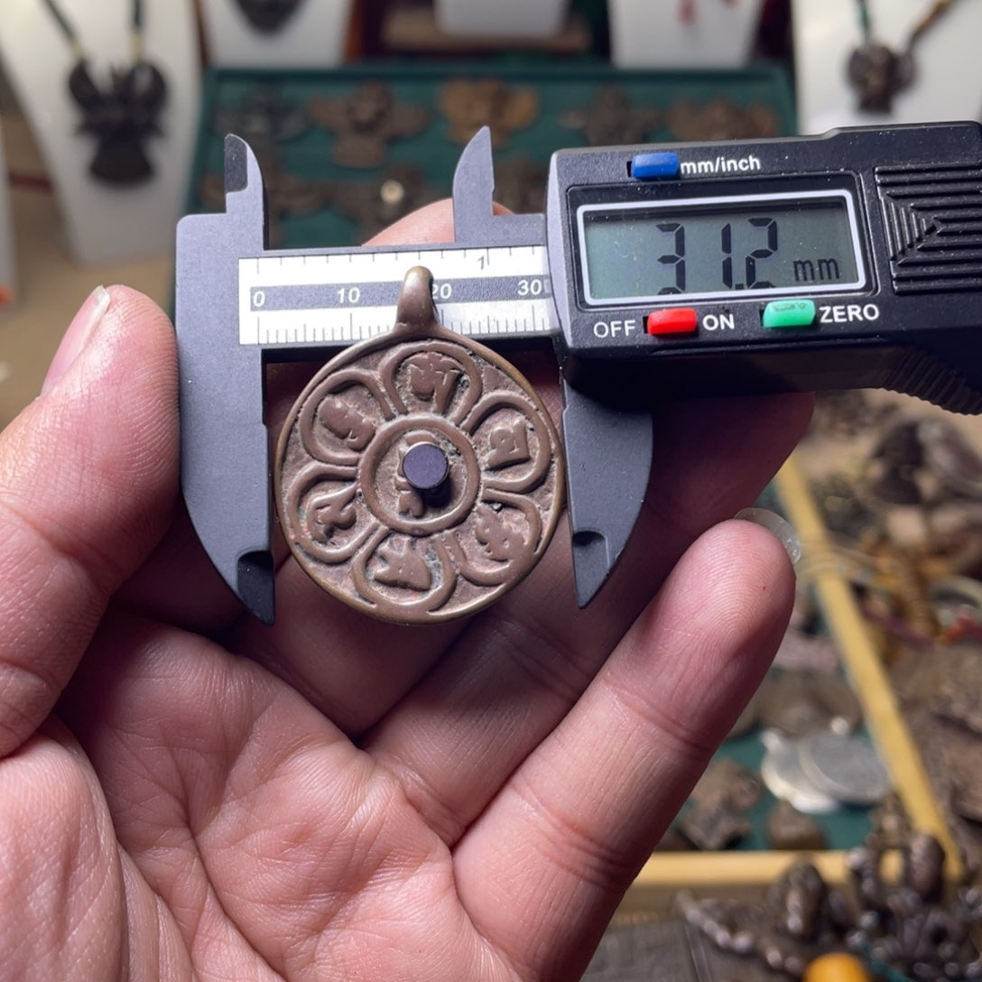 藏传老料六子牌福利