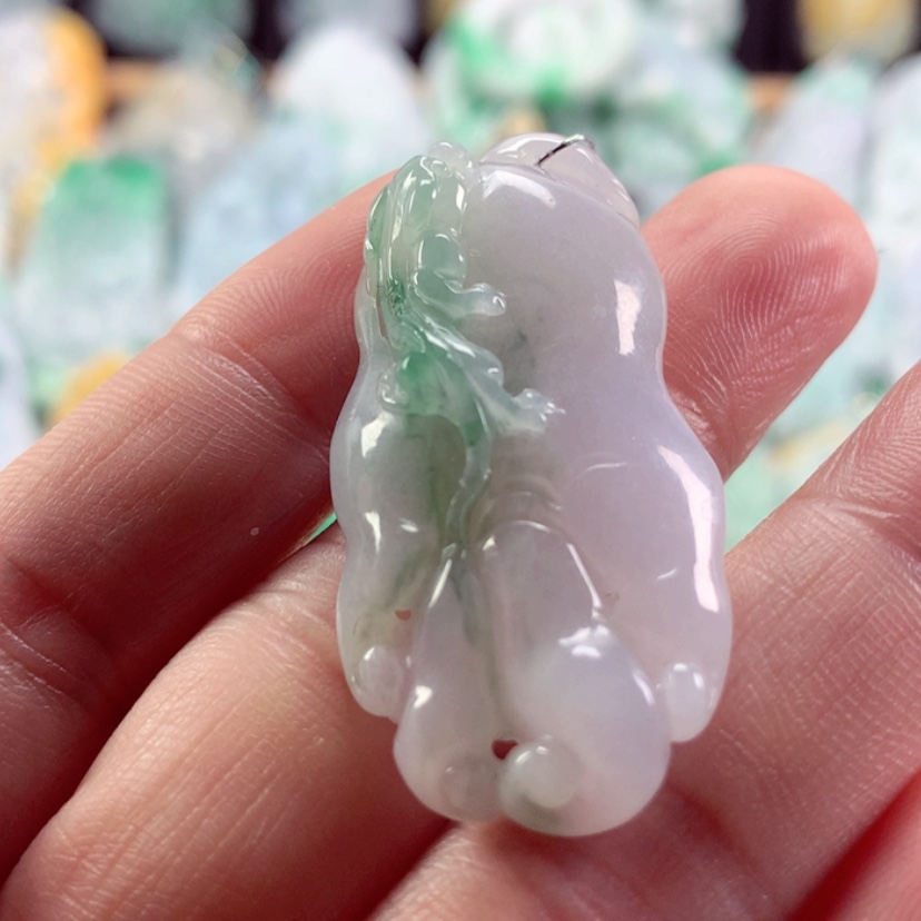 【闪购商品】翡翠吊坠(不含链)未镶嵌