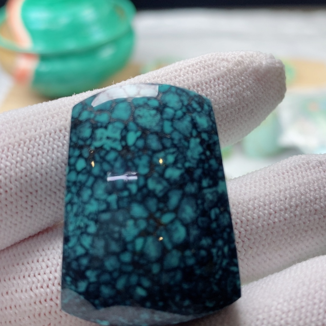 绿松石颈饰未镶嵌伊****哈