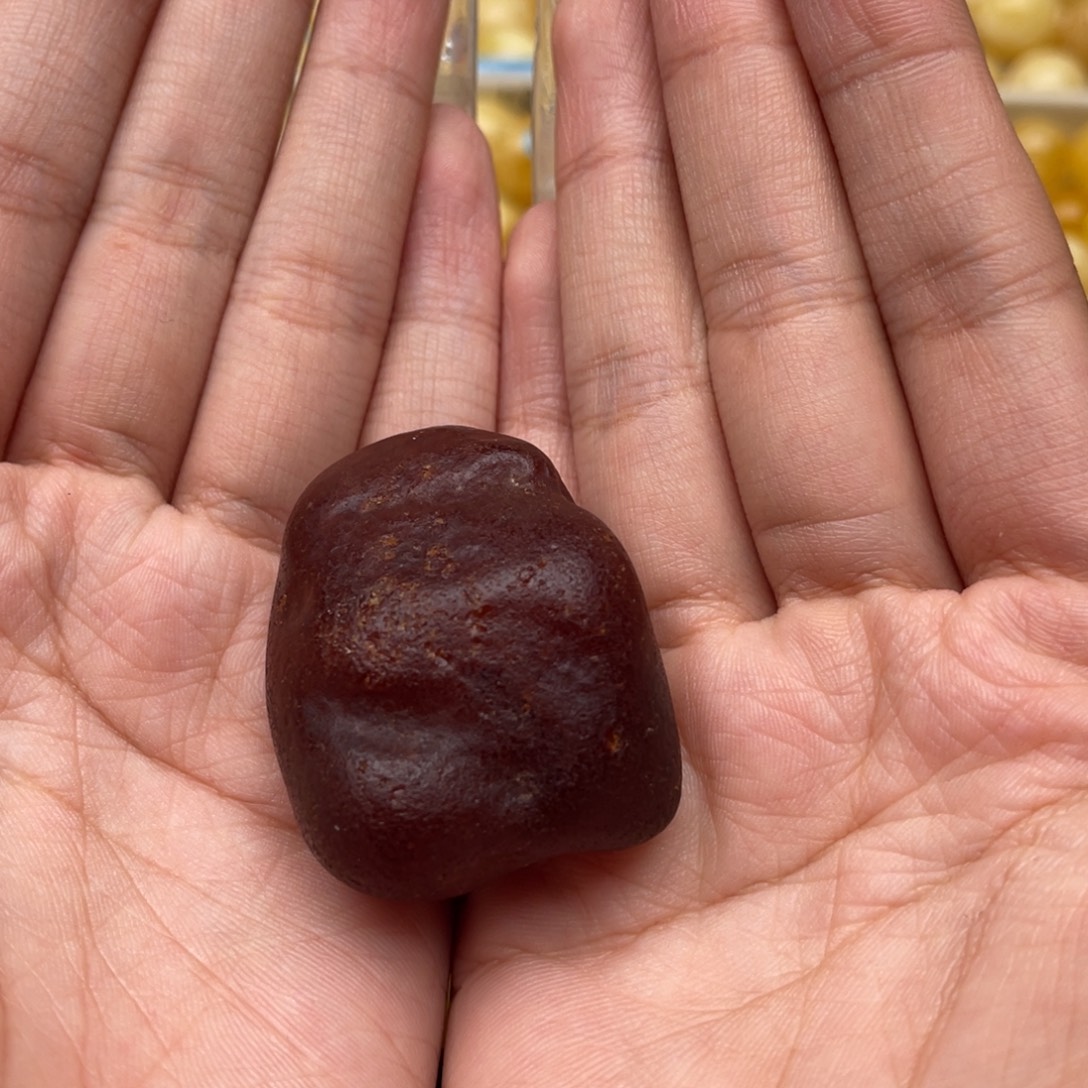 琥珀未镶嵌裸石蜜蜡原石胶皮静