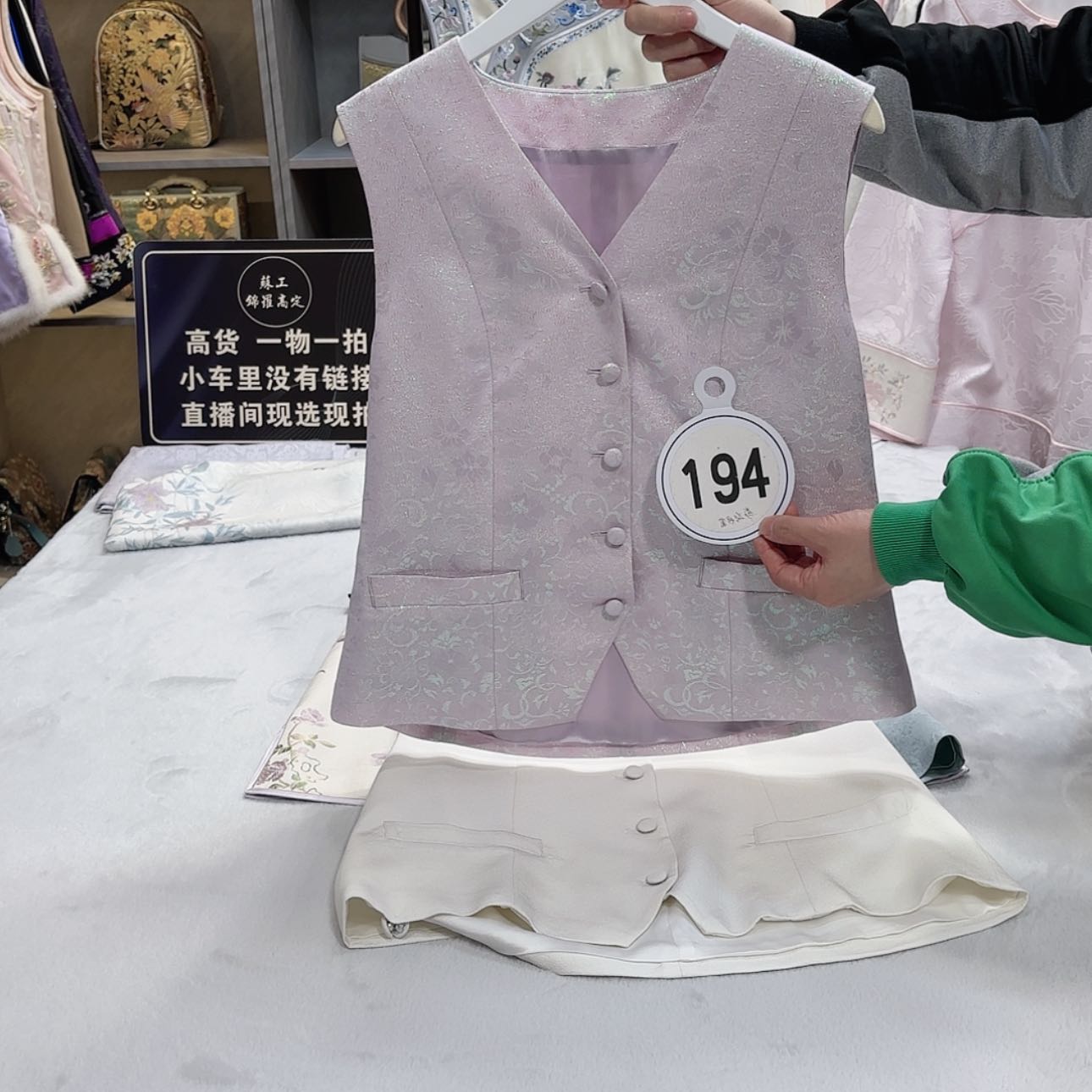 【闪购商品】织绣燕***梢密密麻麻内牛满面妈妈们