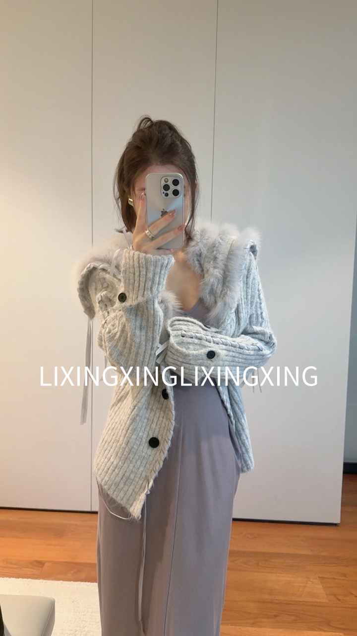 LXX【狐狸毛领外套】厚款常规款短外套气质秋冬秋季百搭针织宽松