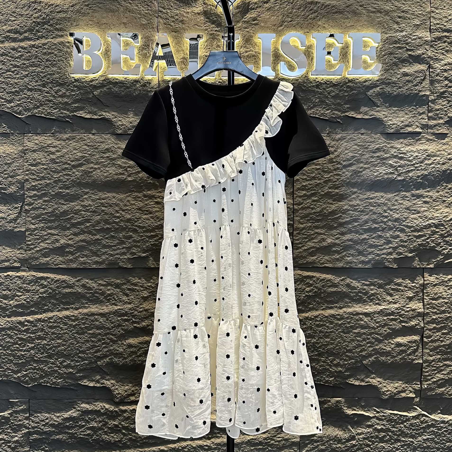 【昕昕】编号【7】大码夏季新款设计款显瘦气质大码连衣裙-BLS-A287