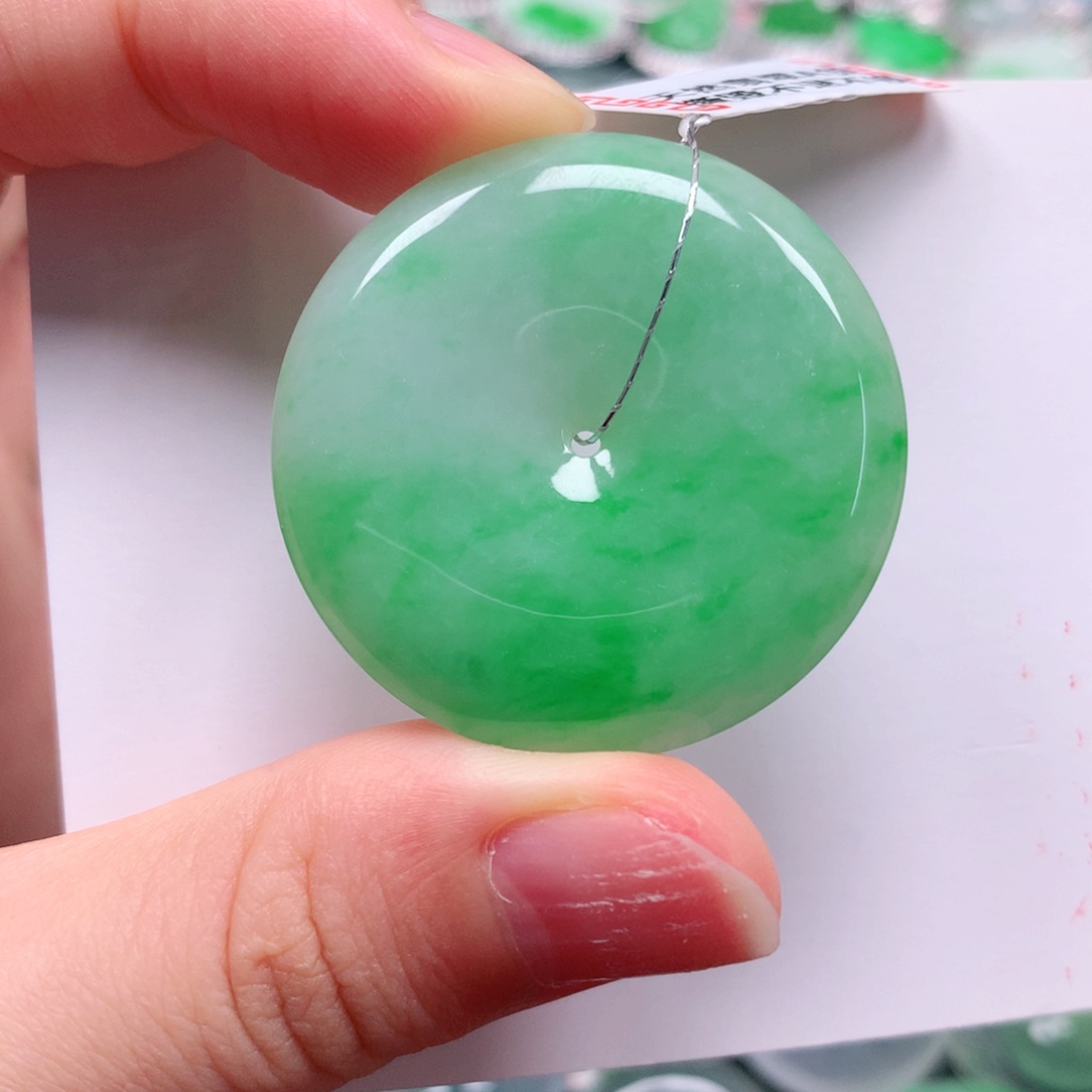 颈饰未镶嵌翡翠天然翡翠