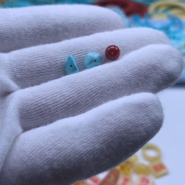 南红玛瑙未镶嵌珠宝奇石