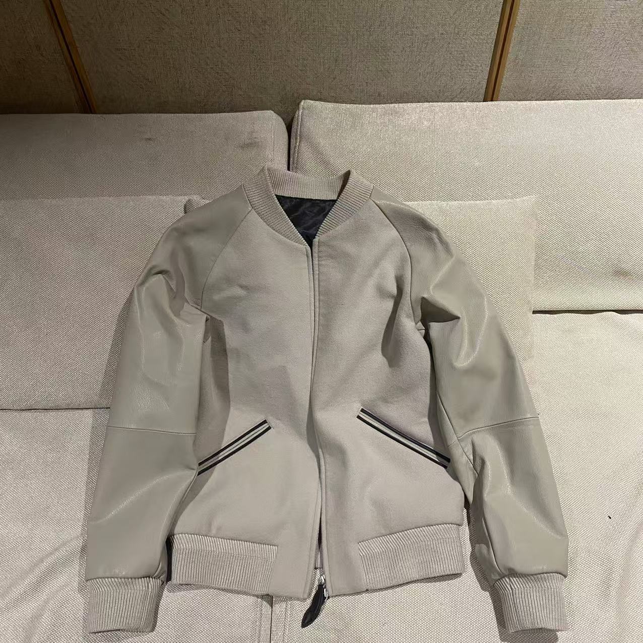 【正经小郑】布鲁男士卡其色棒球皮衣