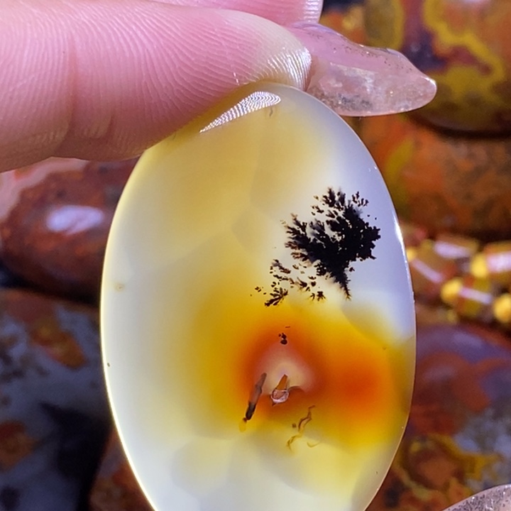 玛瑙/玉髓颈饰未镶嵌