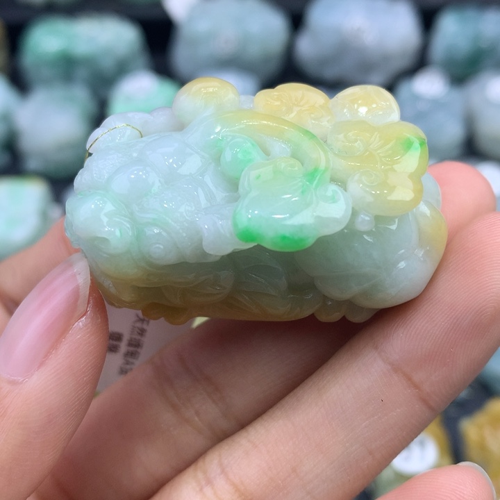 翡翠未镶嵌颈饰天然缅甸翡翠