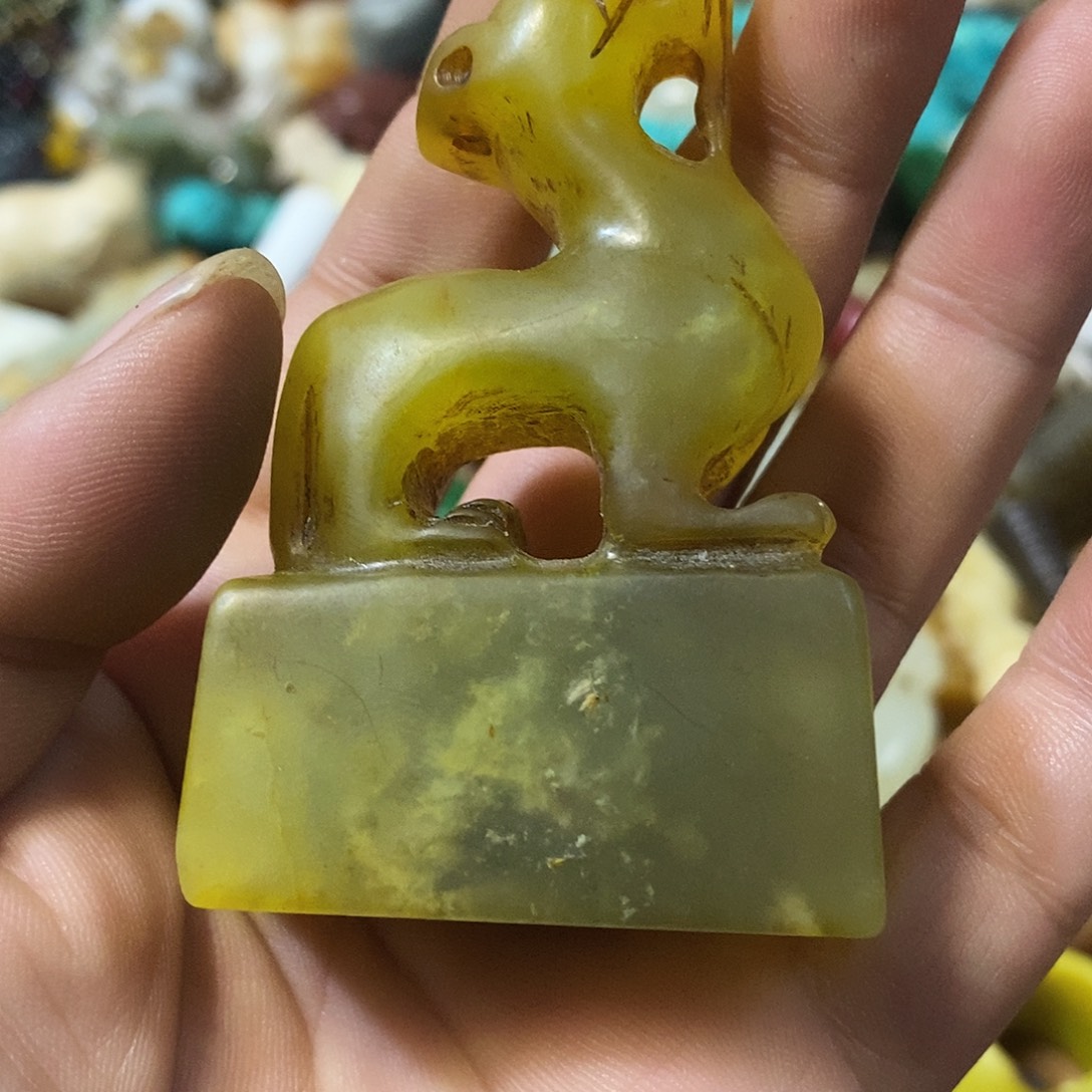 和田玉（糖玉）未镶嵌挂件