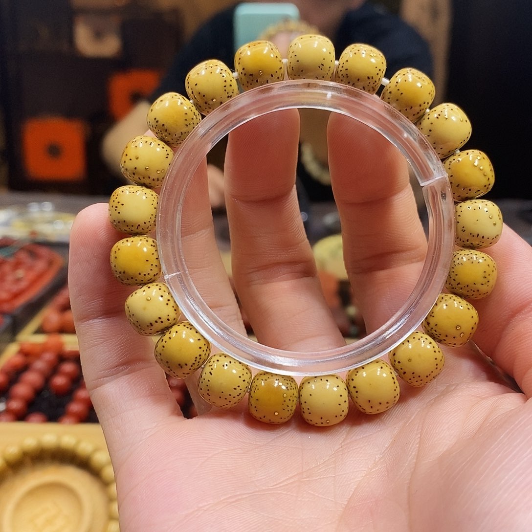 星月菩提吊坠無*毕业