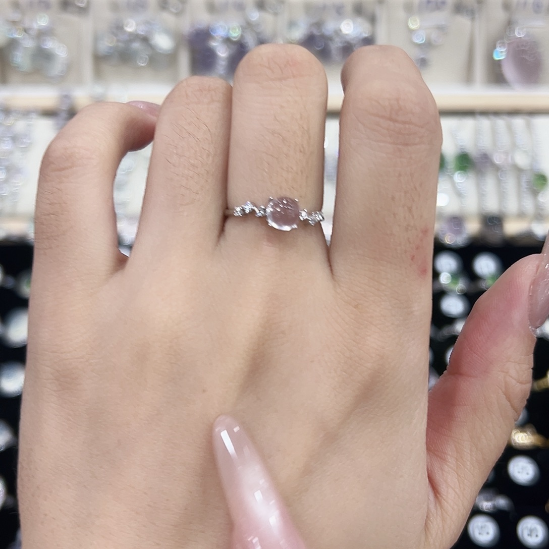 银S925镶嵌芙蓉石戒指