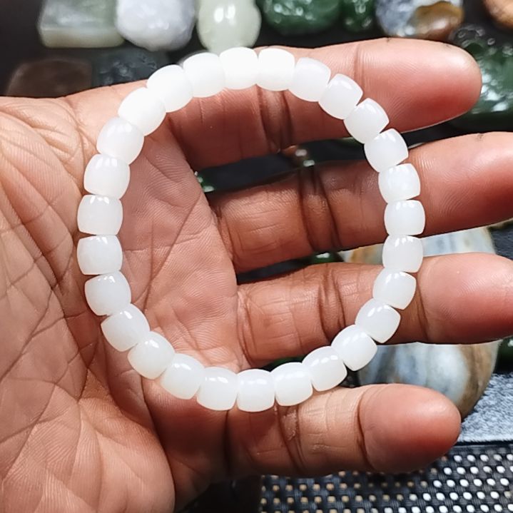 和田玉（糖玉）未镶嵌手链