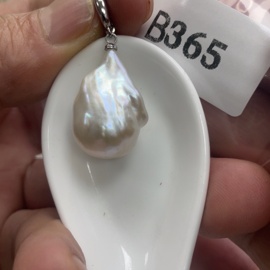 淡水珍珠颈饰未镶嵌