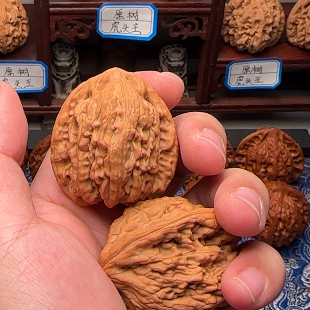 文玩核桃把件L*全品41原树蓟县虎头王