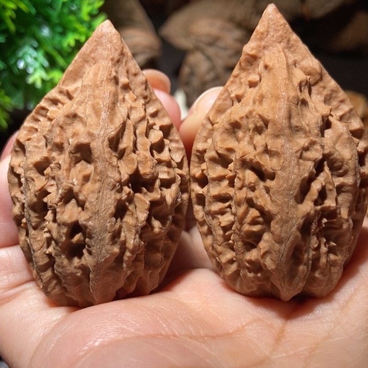 把件文玩核桃东北楸子小雪88