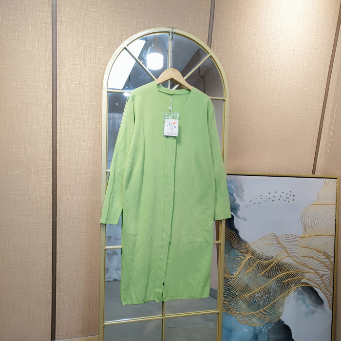 AE925孕妇绿色针织连衣裙