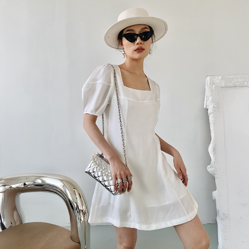 AUDREYWANG方领连衣裙7046