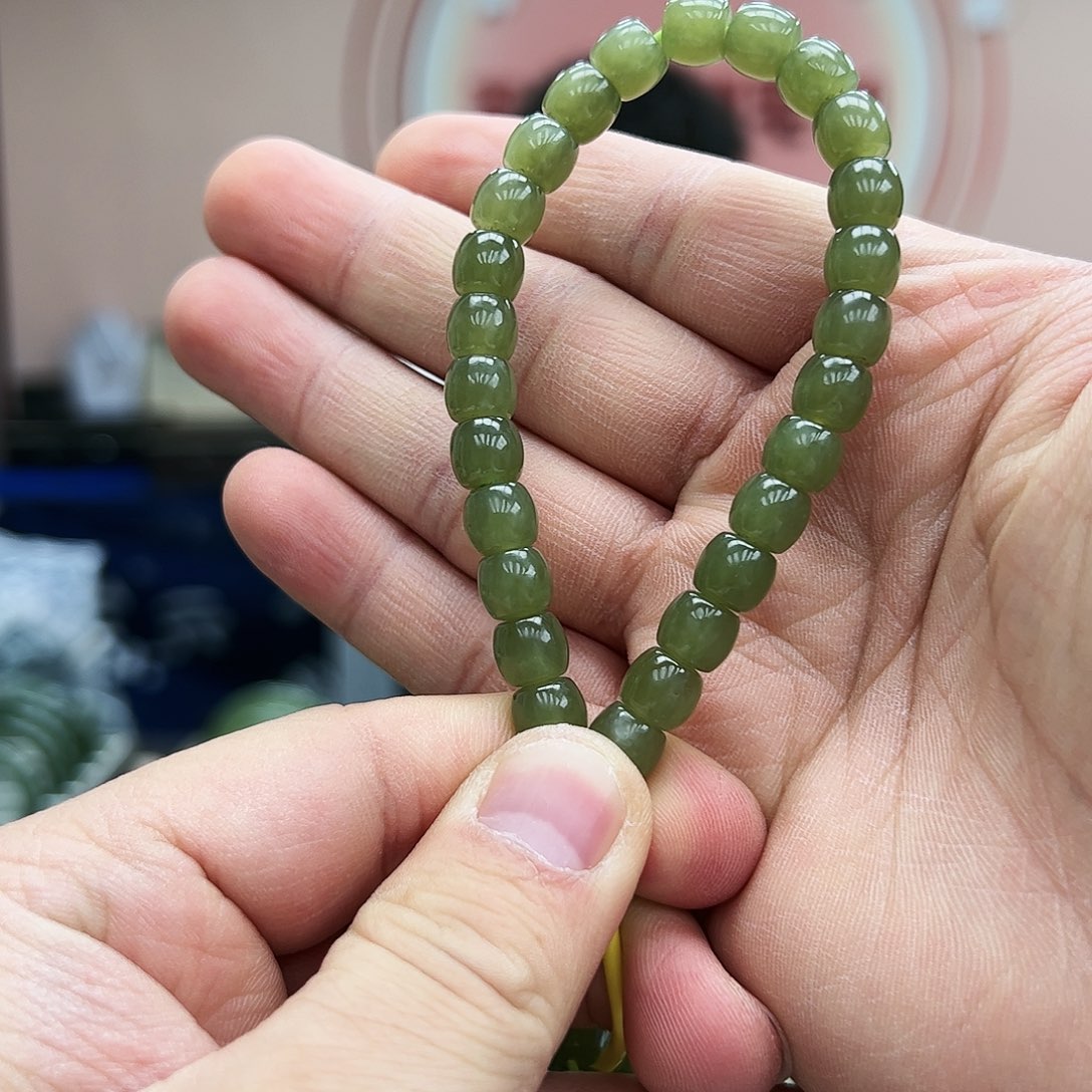 和田玉手串未镶嵌