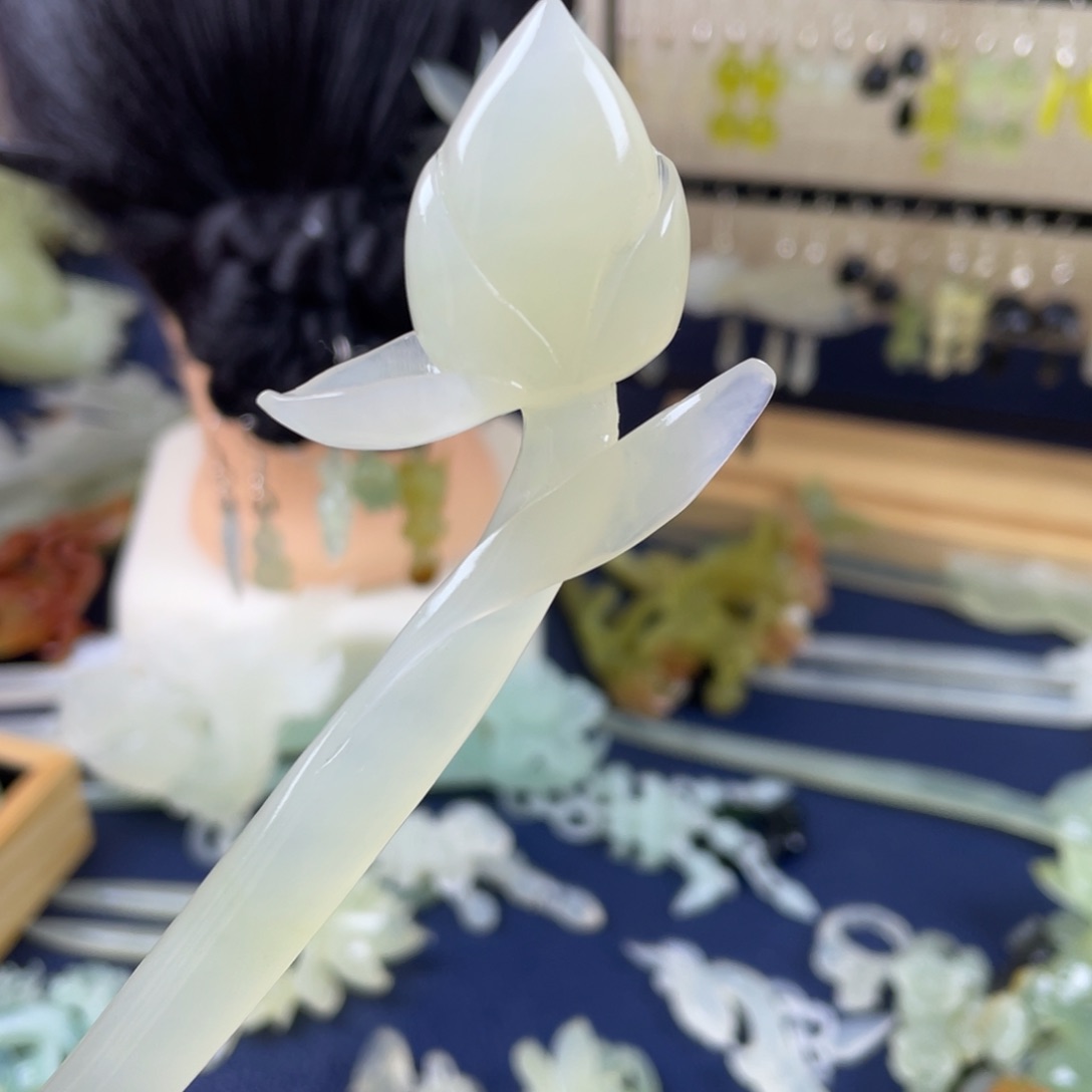 蛇纹石玉发饰未镶嵌