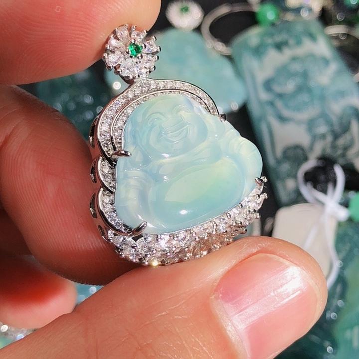 翡翠颈饰未镶嵌33，