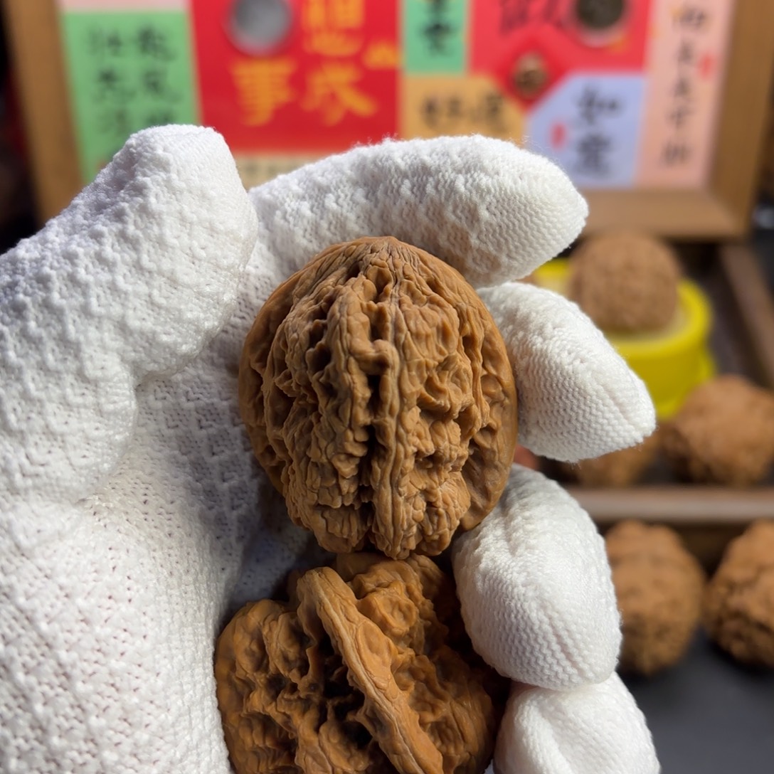 此***银文玩核桃把件福利商品不退不换