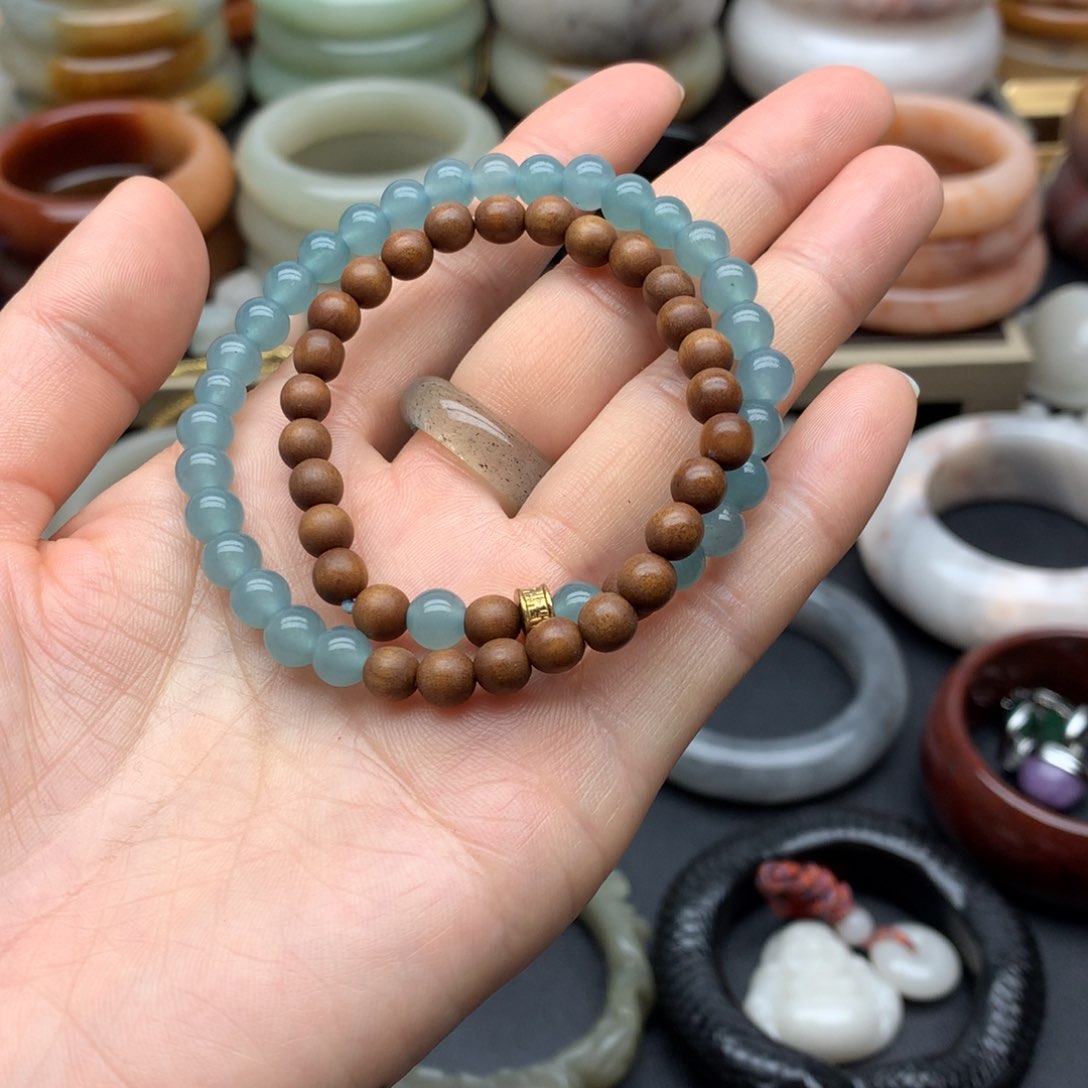 石英质玉未镶嵌手镯