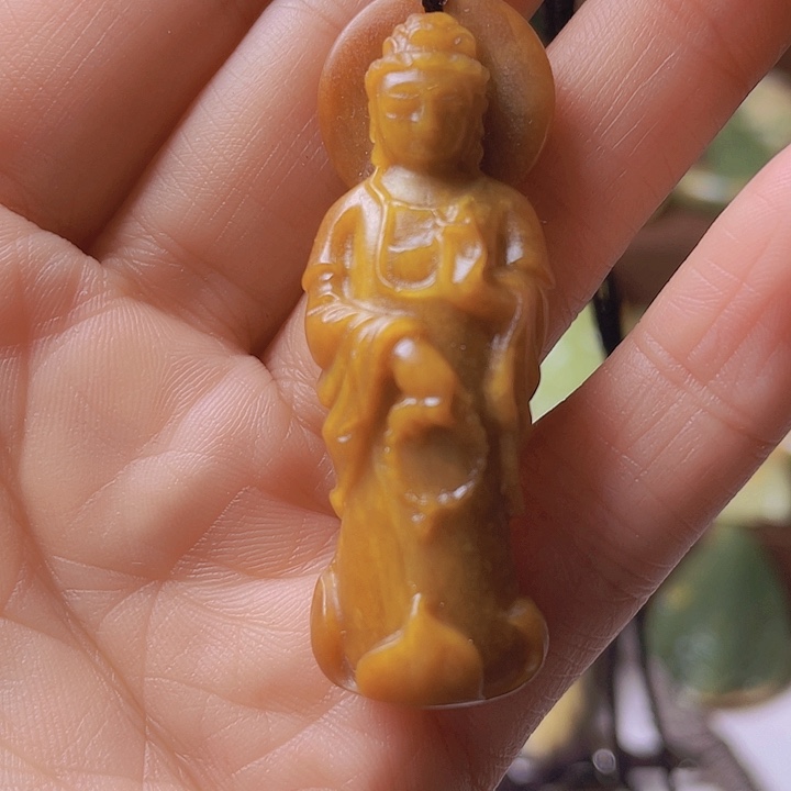 未镶嵌手串岫岩河磨玉（透闪石质玉）