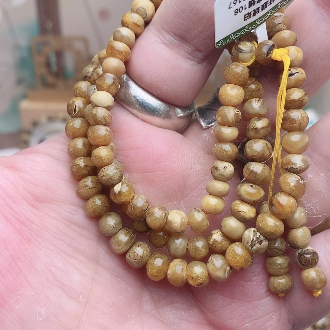 琥珀未镶嵌裸石蜜蜡108 6+