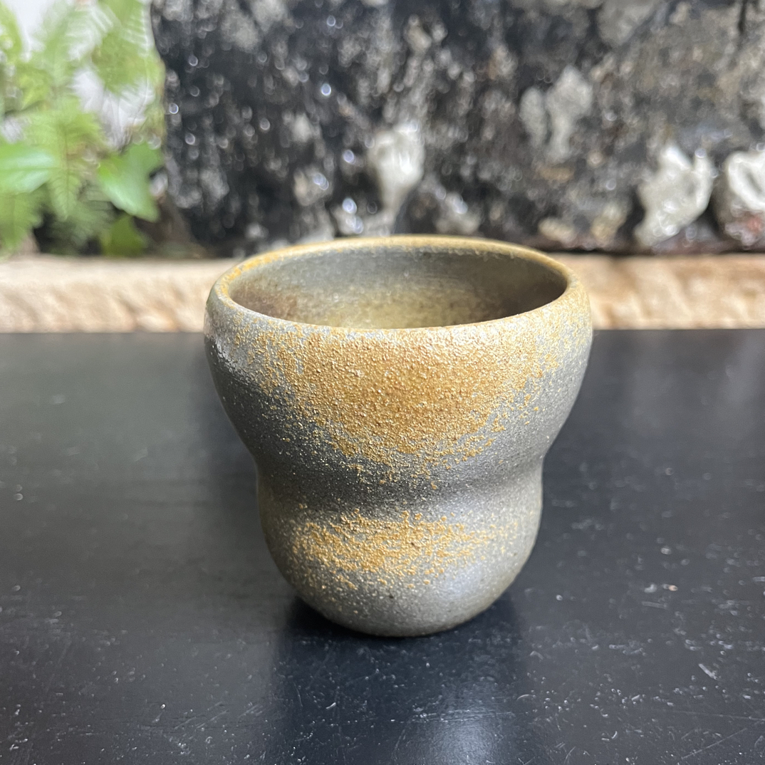 云南非遗龙窑柴烧品茗杯复古手捏纯手工家用茶杯