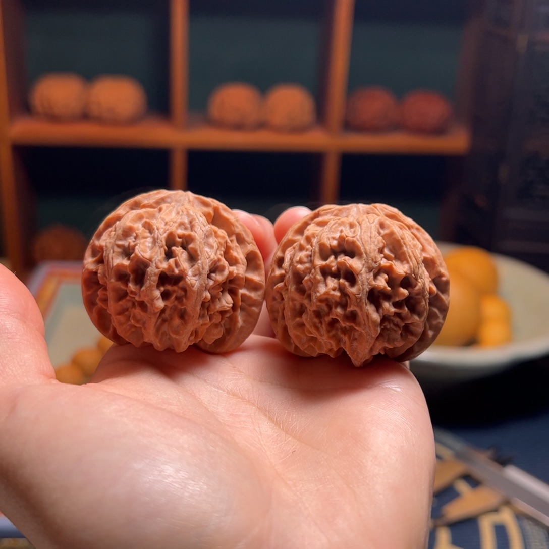 把件桃核43尺苹果