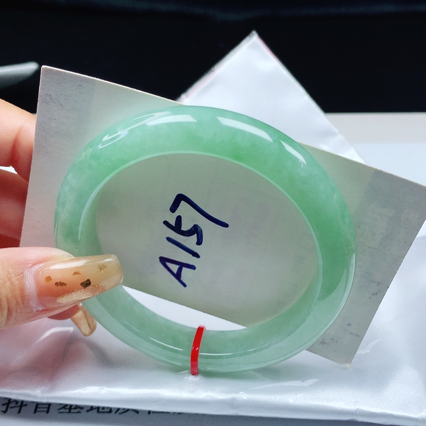 【闪购商品】翡翠手镯未镶嵌 正圈54+