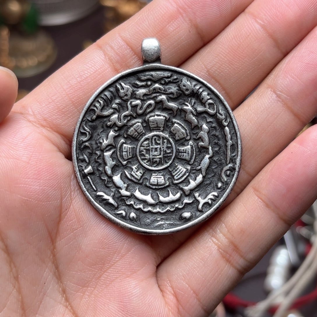 ?铜星月菩提吊坠项链