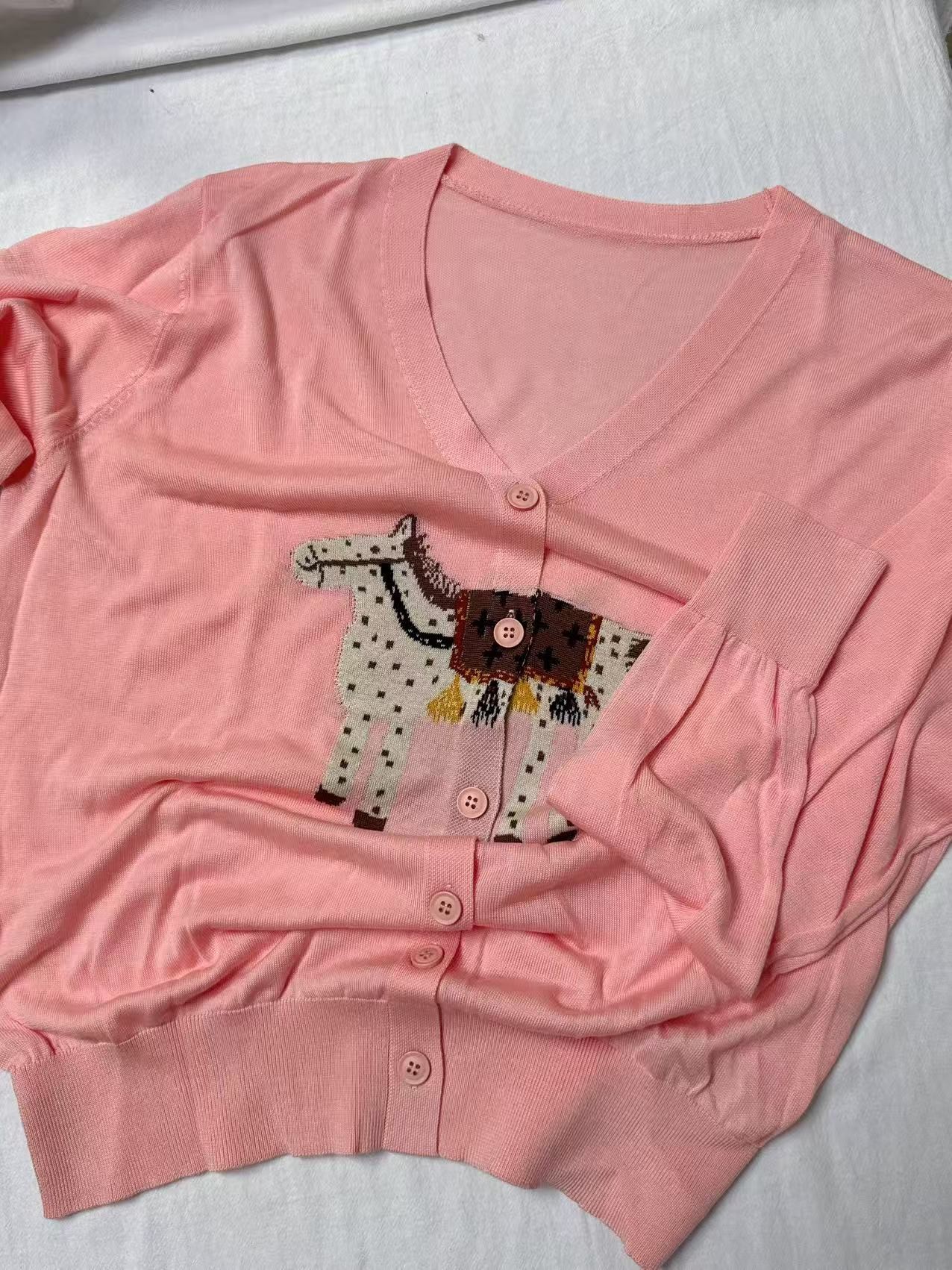 【欧琲】F-313#V领小马提花针织长袖