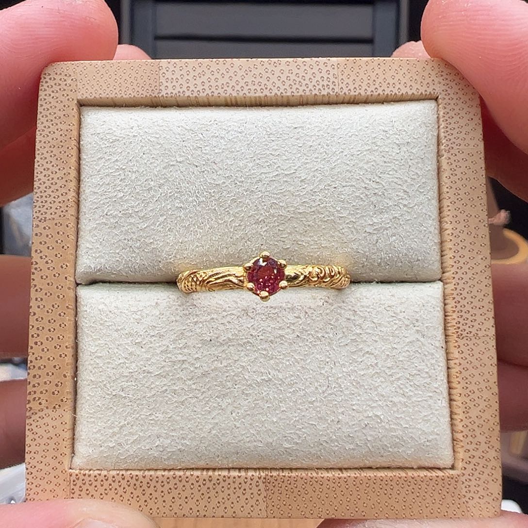 银S925镶嵌戒指石榴石