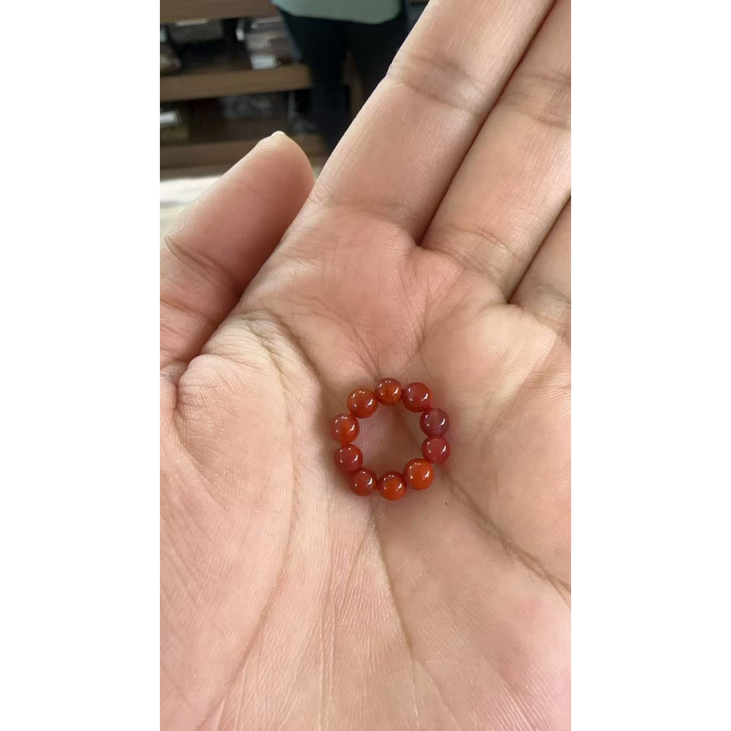【上新了故宫】南红4mm小跑环卡环