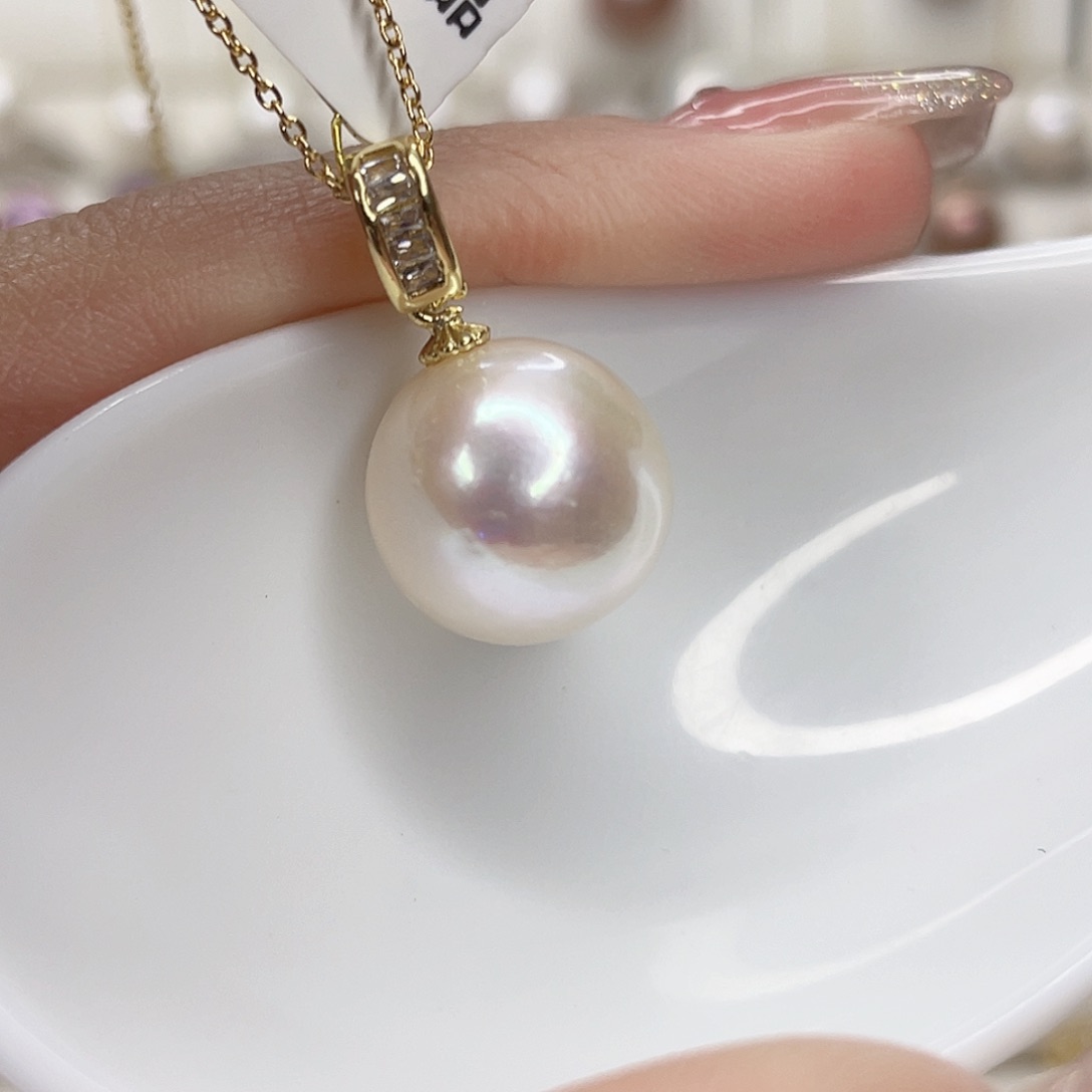 淡水珍珠吊坠(赠链)未镶嵌