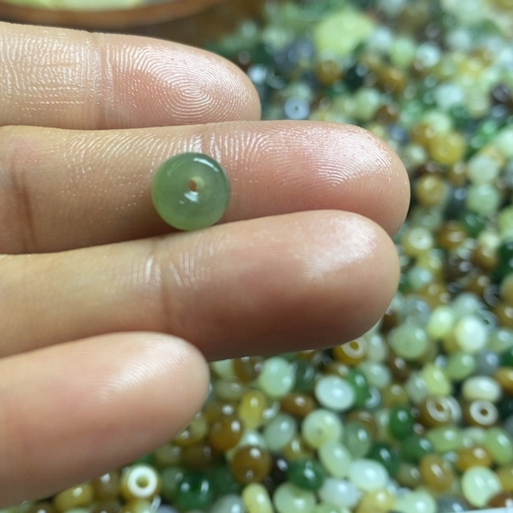 和田玉（糖玉）配件未镶嵌