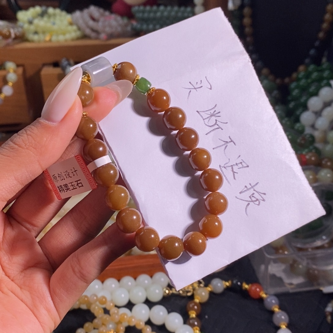 琪***宝和田玉未镶嵌手链买断不退不换