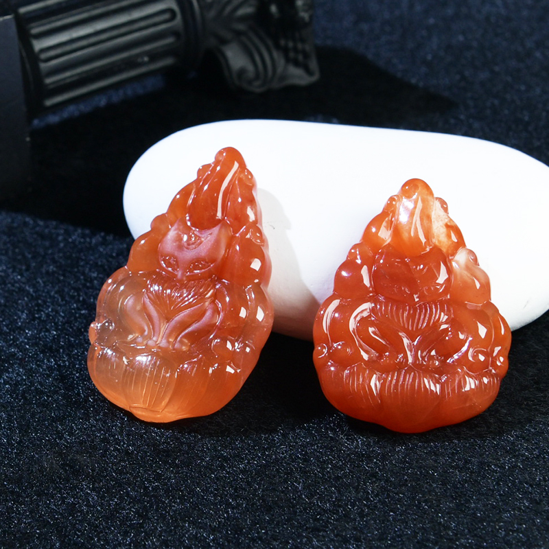 【红兔毛九尾狐吊坠】多样性发其一