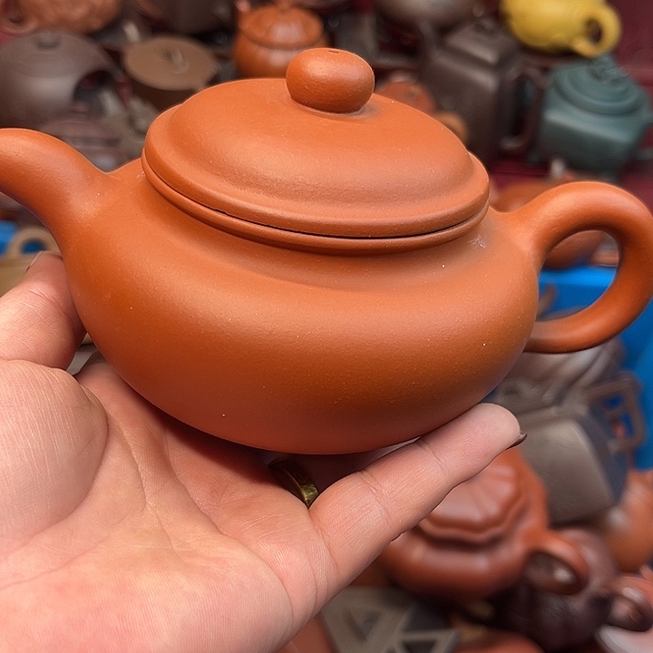 紫砂茶壶瑕疵………………