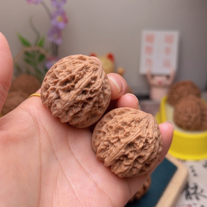 文玩核桃吊坠野牛37全品