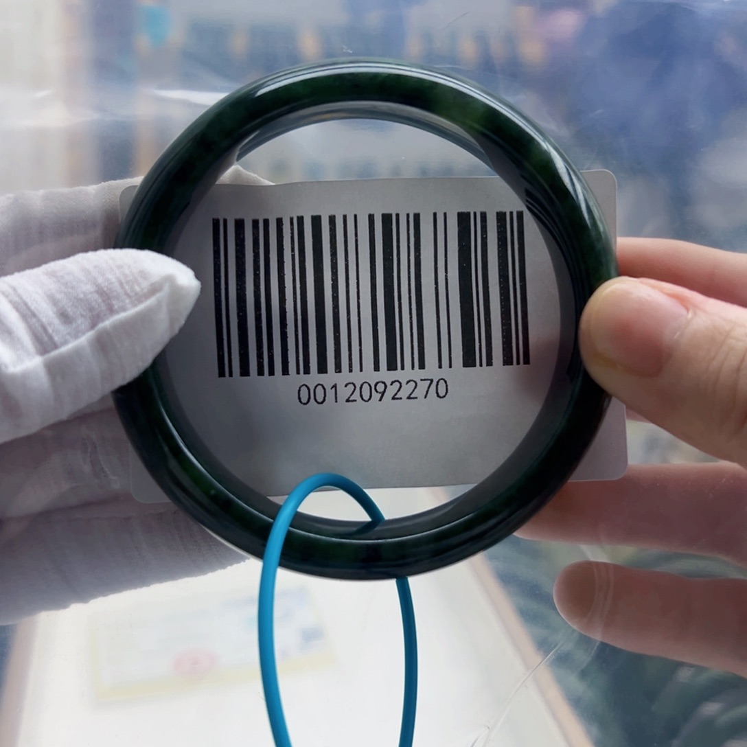 和田玉未镶嵌手镯包容6263