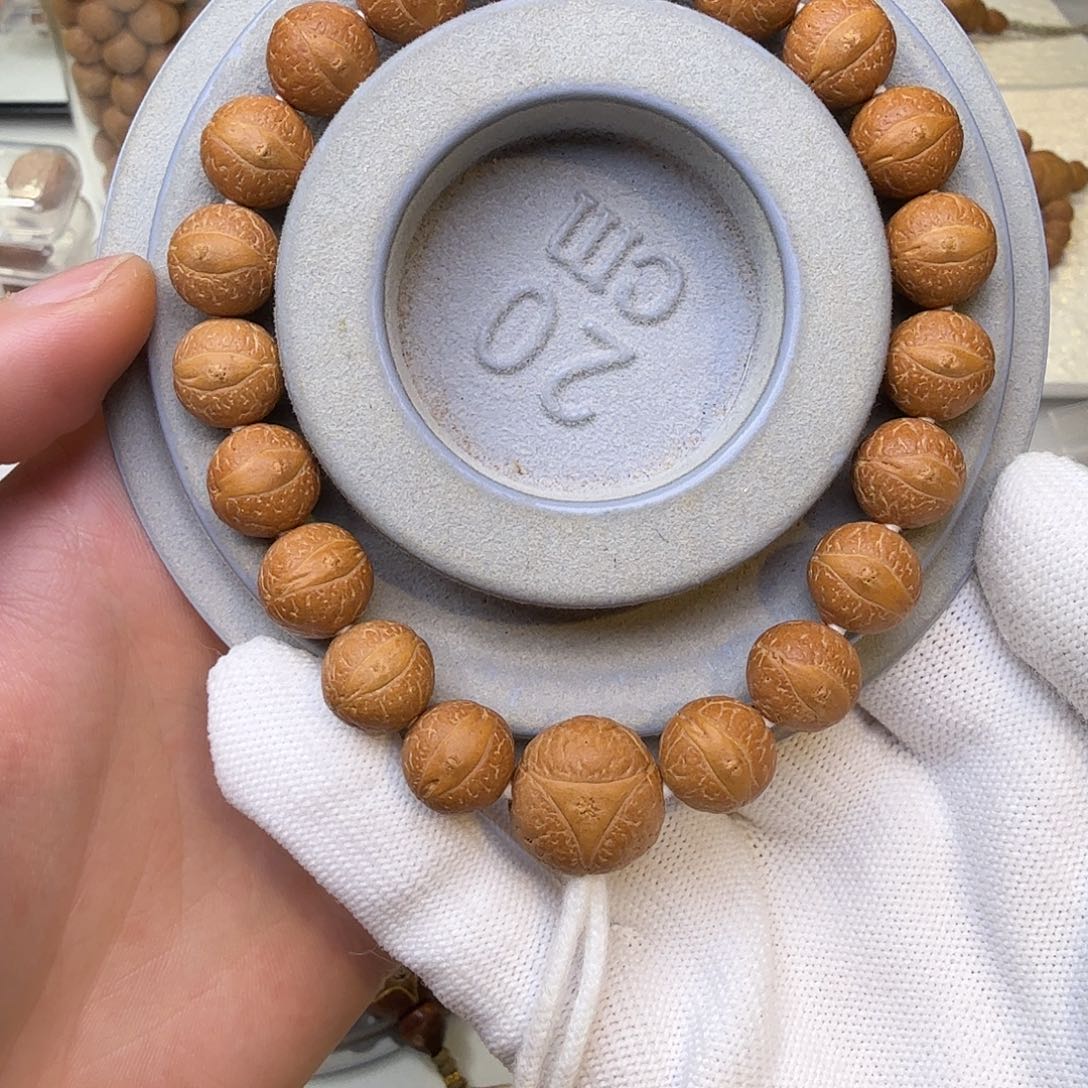 吊坠凤眼菩提11.8-12.1高密度