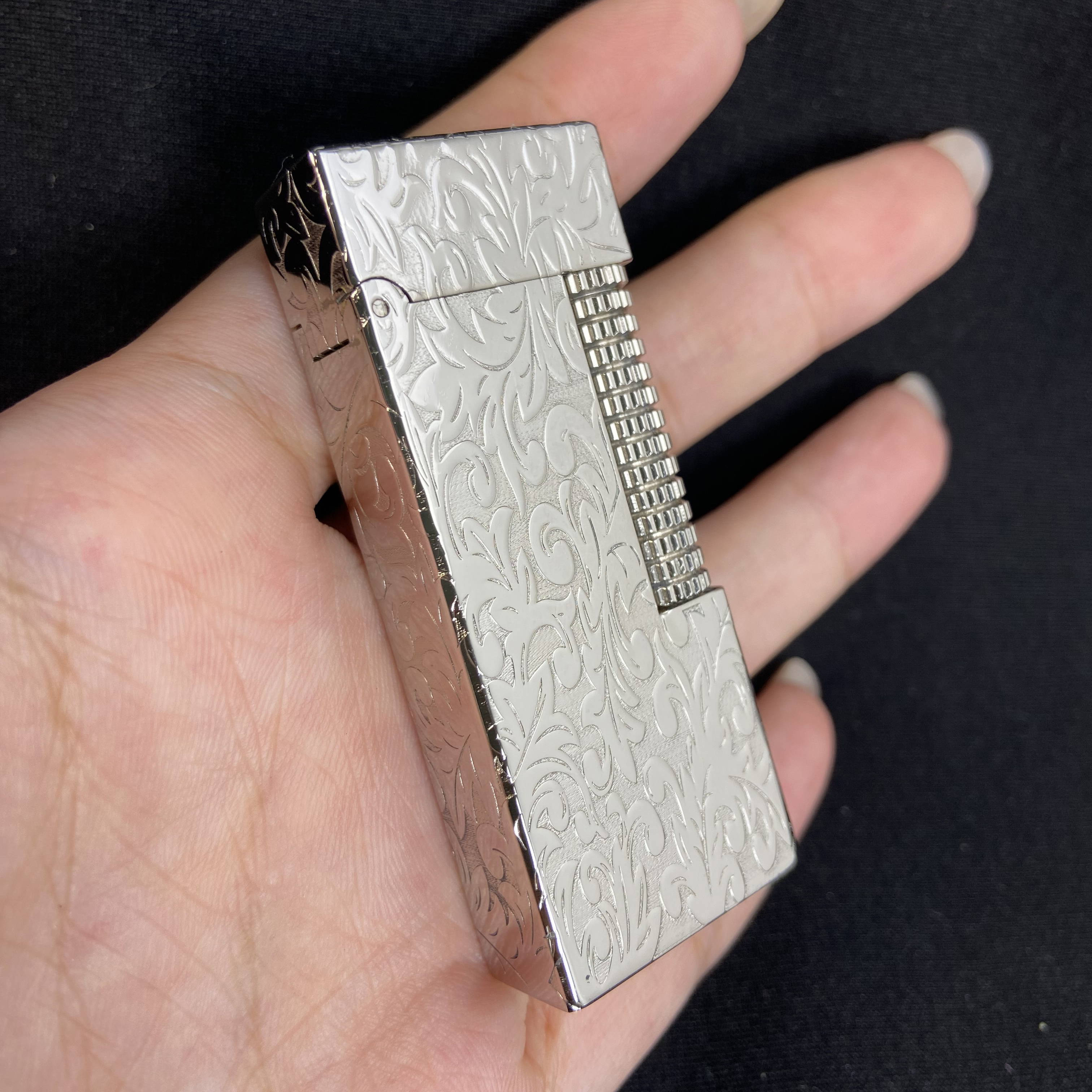 【精工镍银满雕唐草收藏版】手工新款窄侧滑煤油打火机高密封长续航